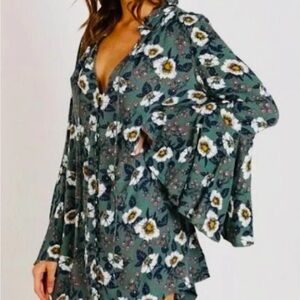 Free People Magic Mystery Tunic Dress Floral Bell Sleeve Boho Peasant sz S